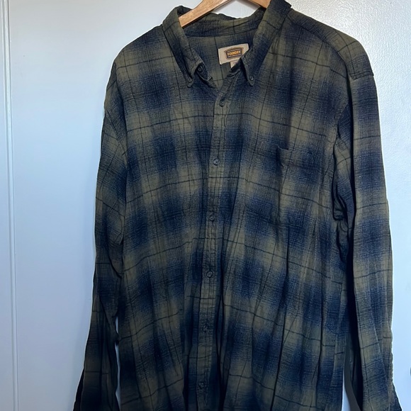The Foundry Supply Co. Other - Mens Foundry long sleeve flannel